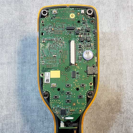 تعمیرات تخصصی تجهیزات فلوک | سیدافیکس